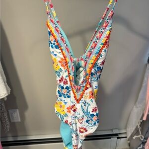 One piece floral baithing suit